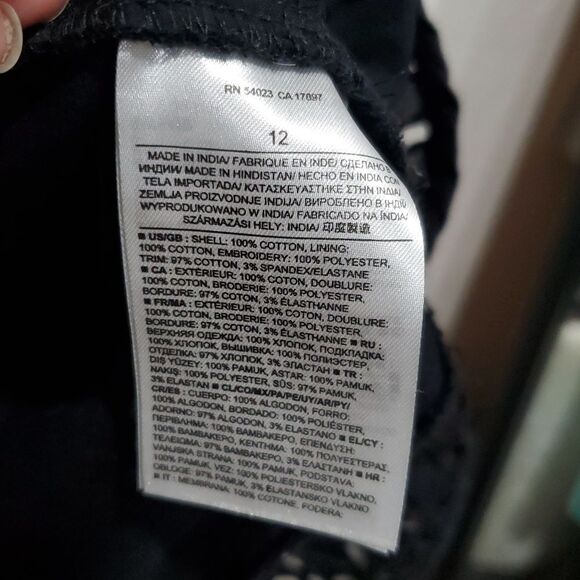 Banana Republic Lace Shirtdress with Belt in Black Size 12 - Picture 12 of 14